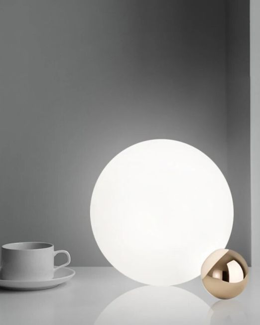 Postmodern-creative-glass-table-lamp-nordic-simple-bedroom-bedside-lamp-living-room-study-room-restaurant-decro-1